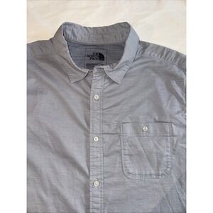 The North Face  Gray Button Up Short Sleeve Shirt XL Ribbed Outdoor Mens